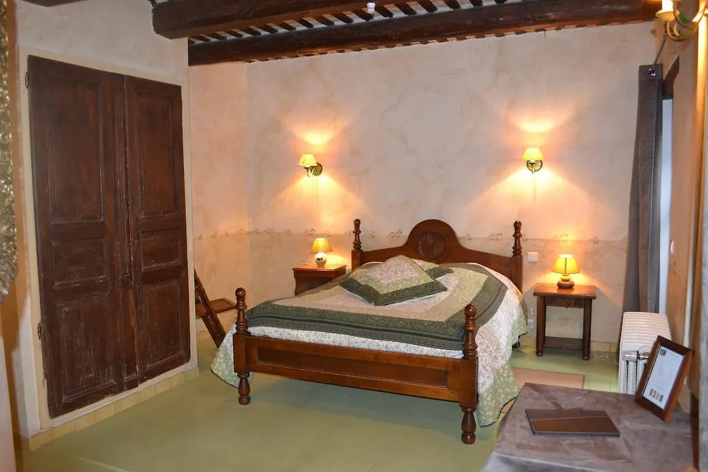 Maison D'Hotes Les Fougeres Mirmande Guest house